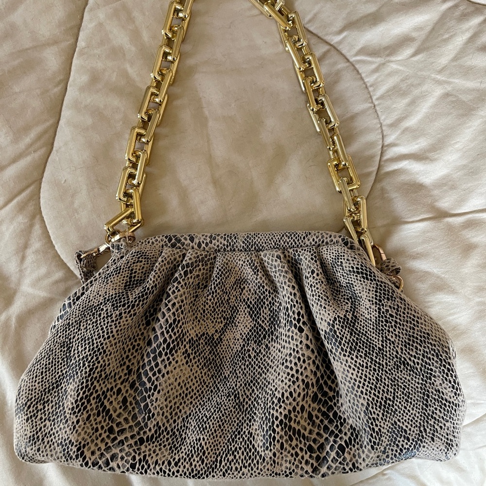 Elegant Snake Print Women's Bag with Gold Chain